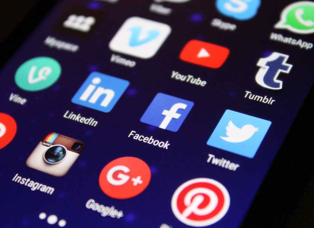 Facebook risks starting a war on&nbsp;knowledge